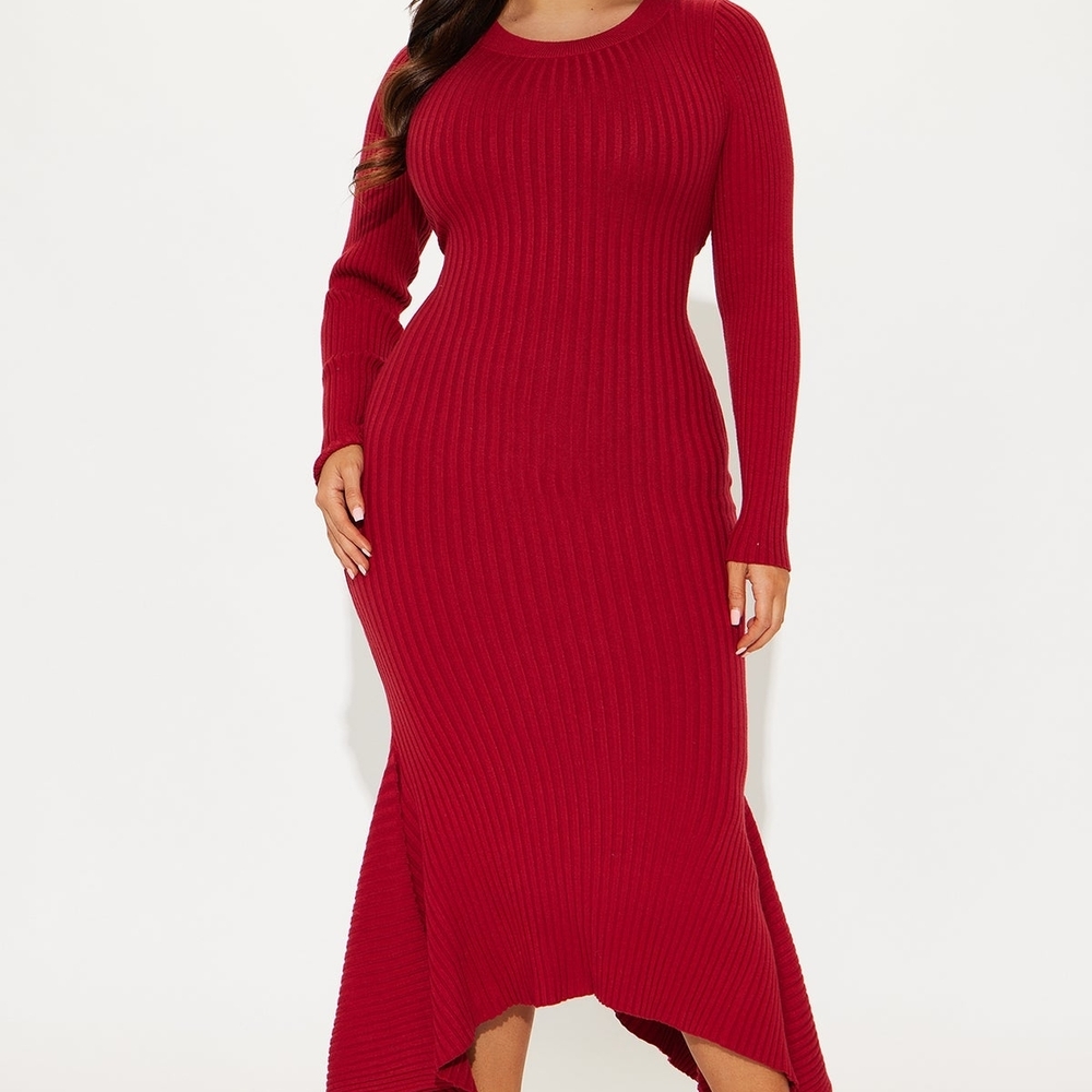 Fashion Nova Long Sleeve Ribbed Maxi Dress in Red